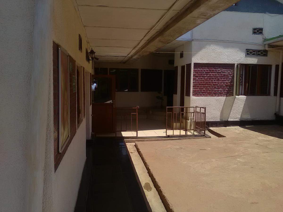 Gloria Motel Cyangugu Exterior photo